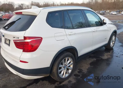 2014 BMW X3 xDrive28I из США, поврежденный, VIN 5UXWX9C53E0D35117